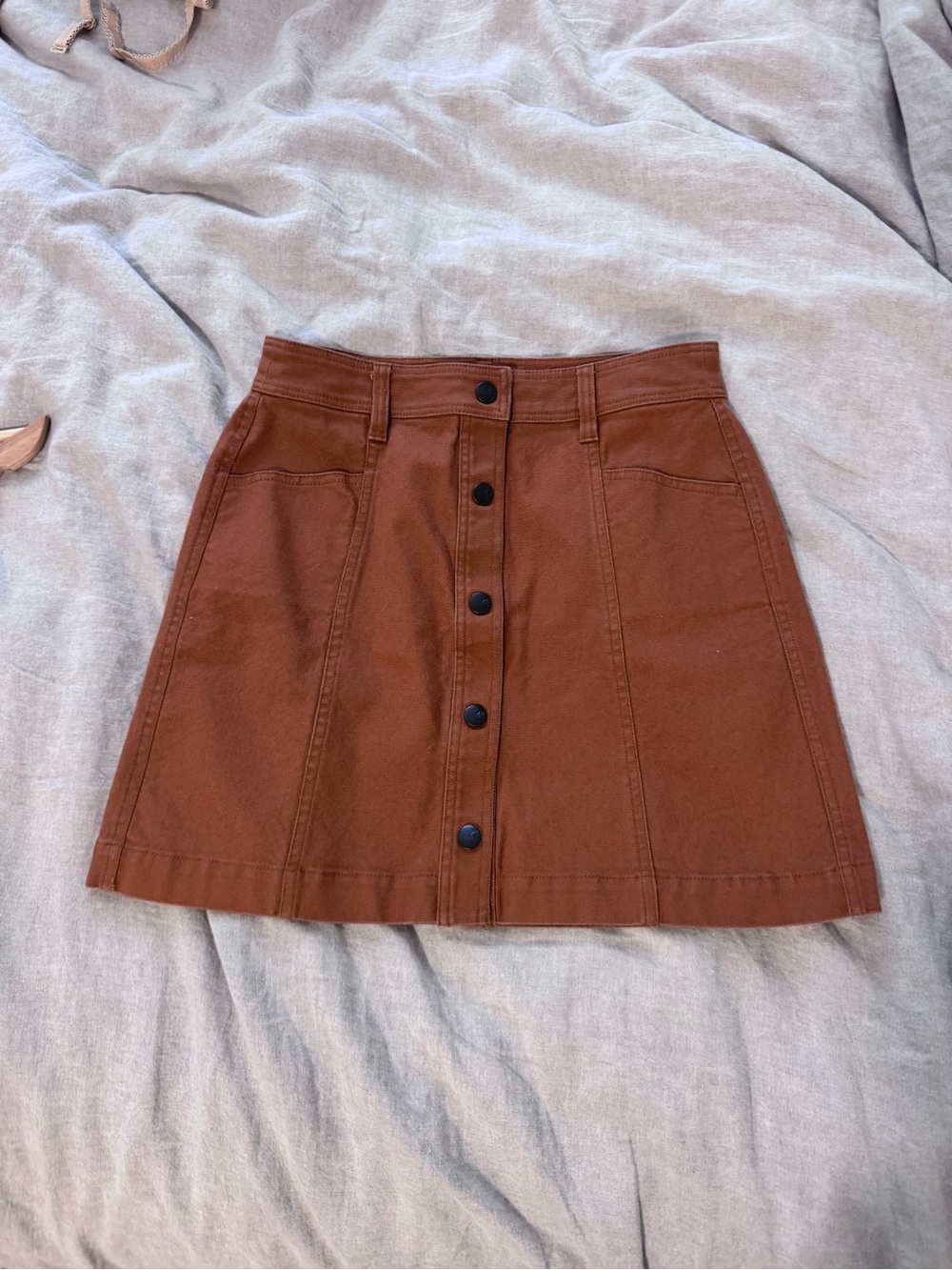 Madewell button front A-line pocket mini skirt size 2